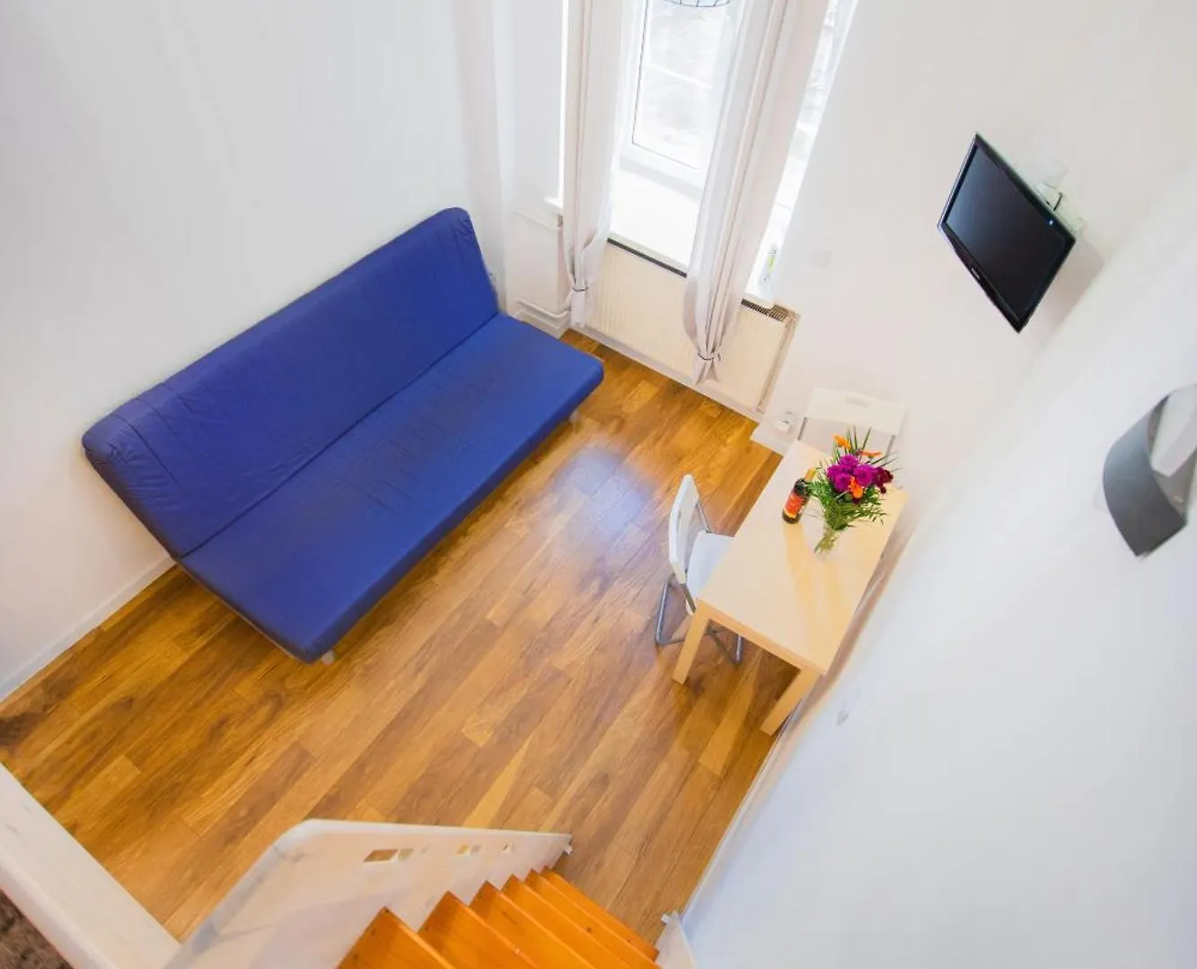 Lovely Hoza Str Studio Super Central Location Warsaw Apartment